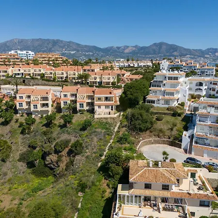 Polarsol 2 - Incredible Sea View - 2bed & 2bath